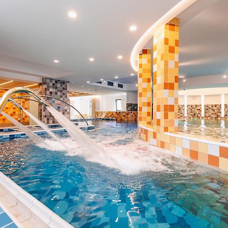 Hotel Crystal Wellness & Spa Superior Sovata Luaran gambar