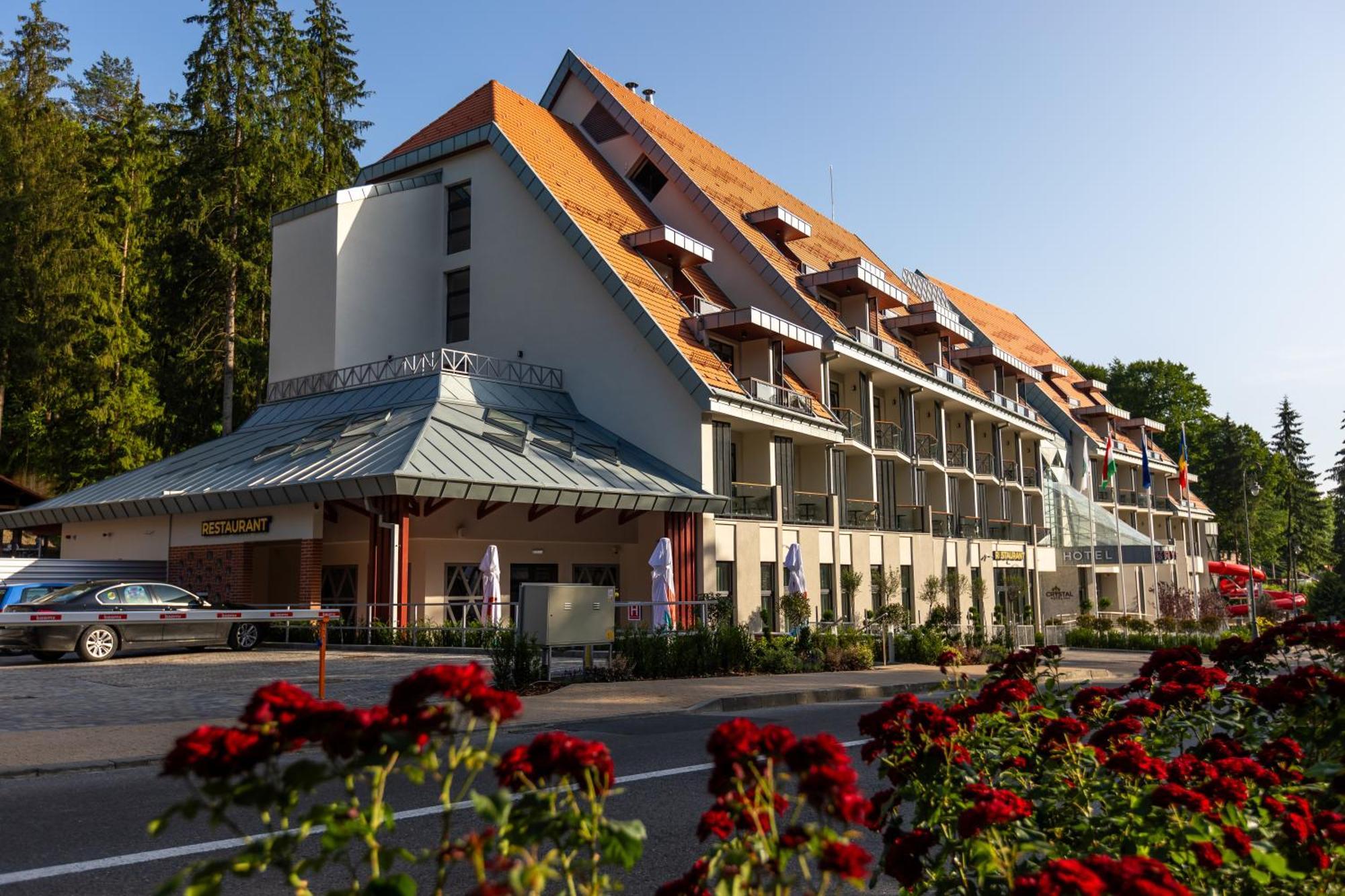 Hotel Crystal Wellness & Spa Superior Sovata Luaran gambar
